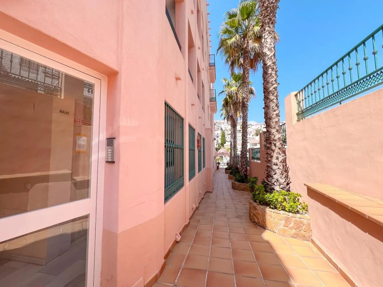 Ibn Sadi Apartment Nerja